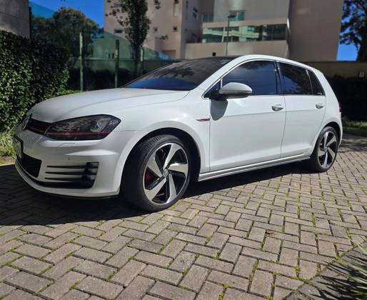 VOLKSWAGEN GOLF 2.0 TSI GTI 16V TURBO GASOLINA 4P AUTOMÁTICO VOLKSWAGEN GOLF 2.0 TSI GTI 16V TURBO GASOLINA 4P AUTOMÁTICO